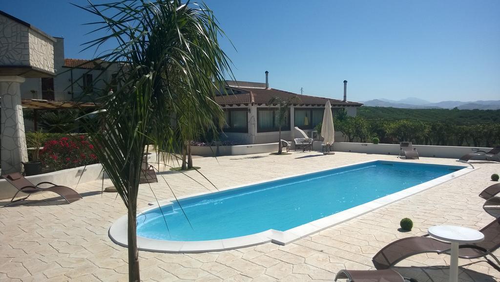 Villa Le Zarafe à Ribera Extérieur photo