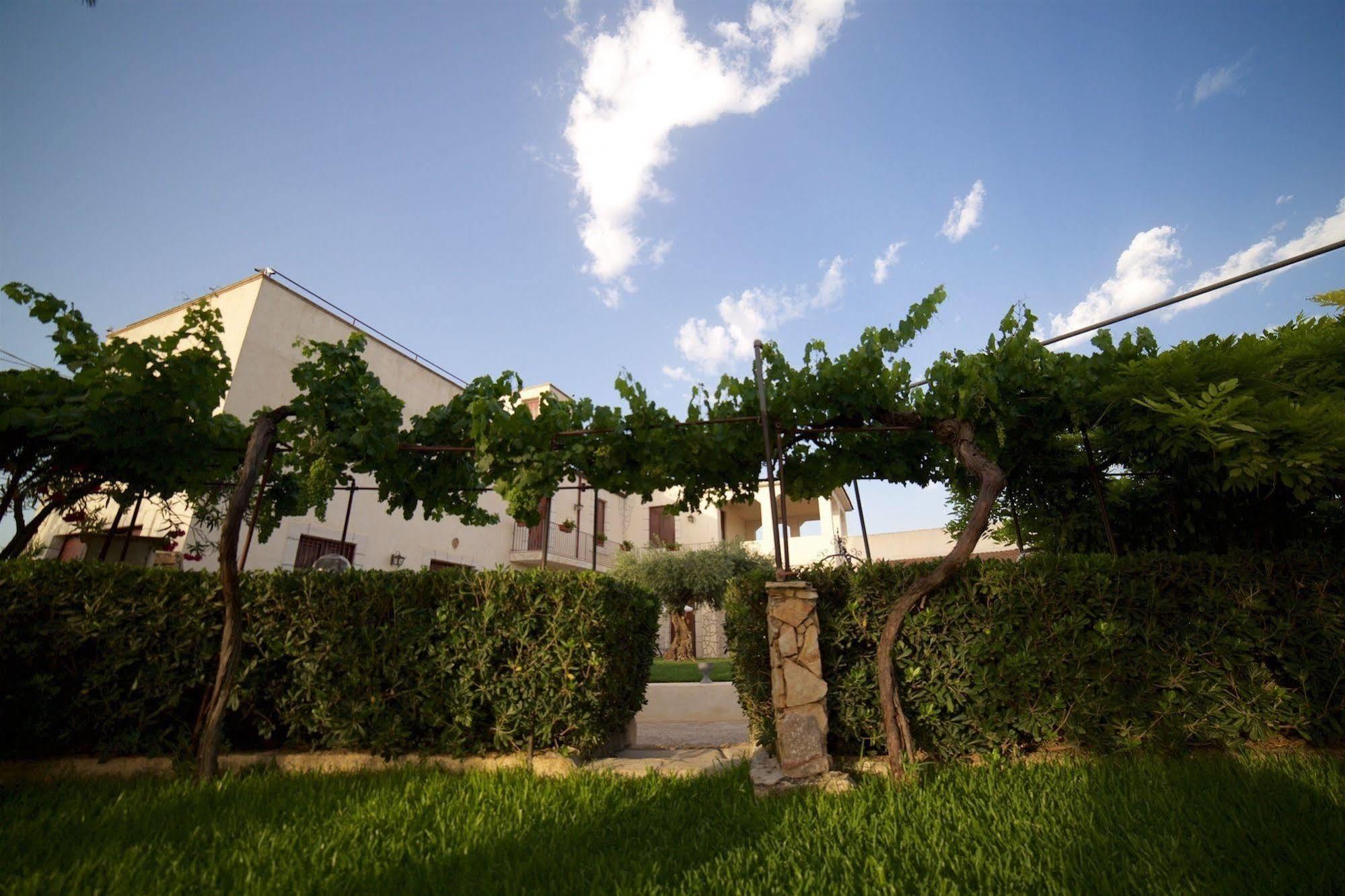 Villa Le Zarafe à Ribera Extérieur photo